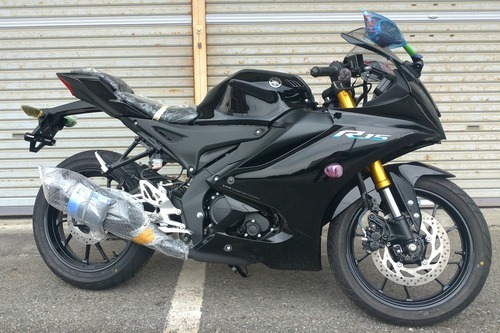 ヤマハ YZF-R15 (39.8万円)